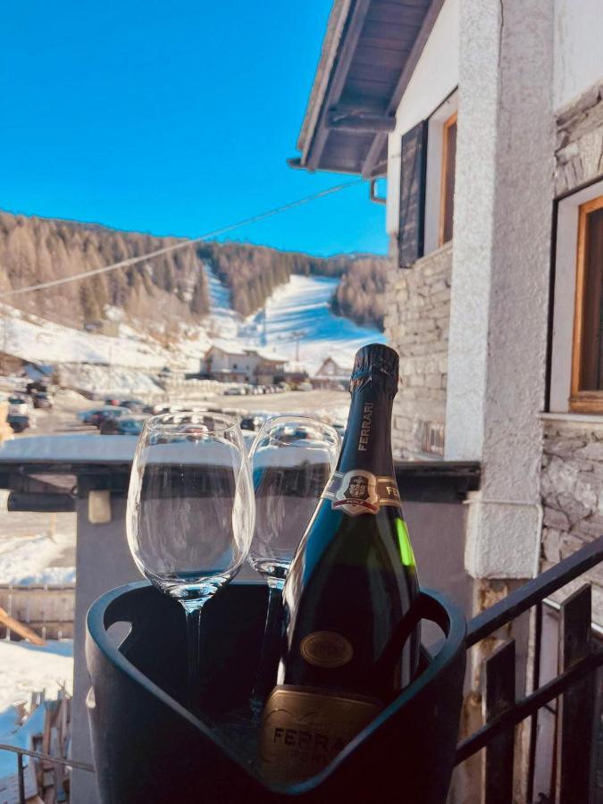 Hotel Sasso Nero Chiesa in Valmalenco Exteriér fotografie