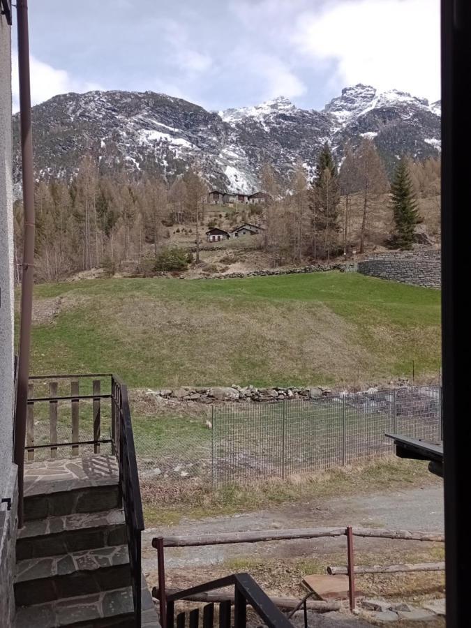 Hotel Sasso Nero Chiesa in Valmalenco Exteriér fotografie