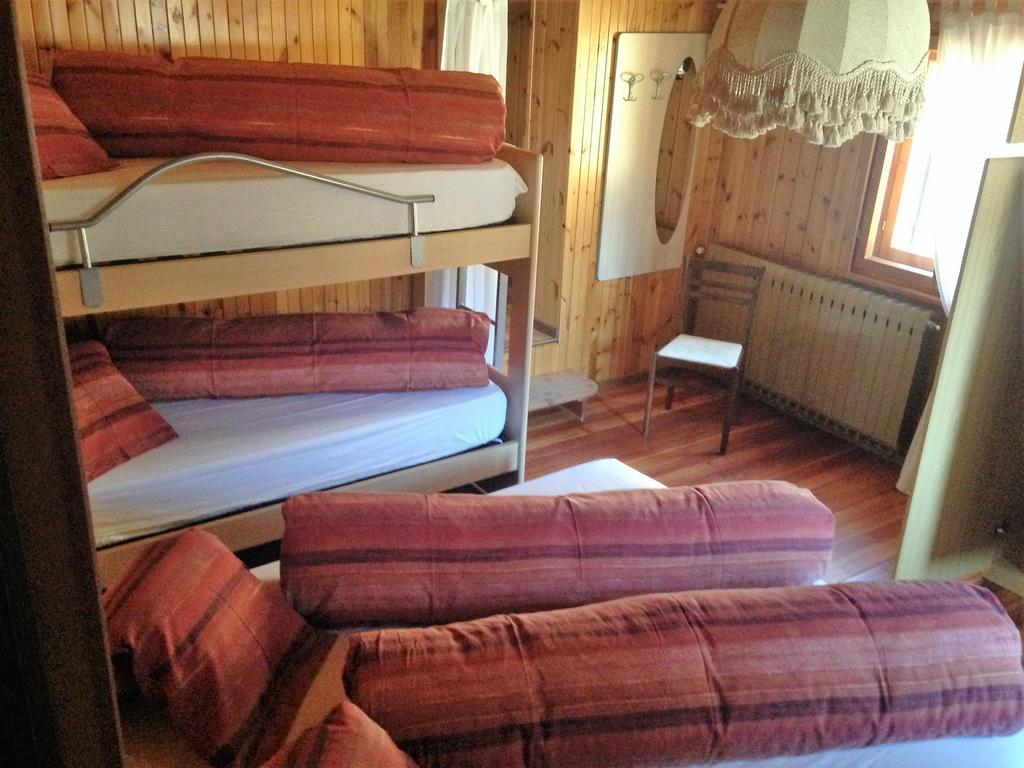 Hotel Sasso Nero Chiesa in Valmalenco Exteriér fotografie