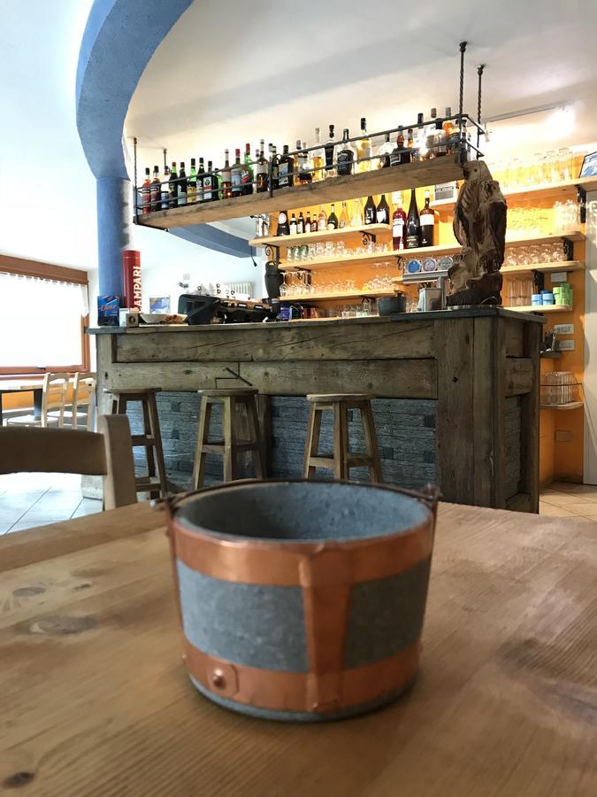 Hotel Sasso Nero Chiesa in Valmalenco Exteriér fotografie
